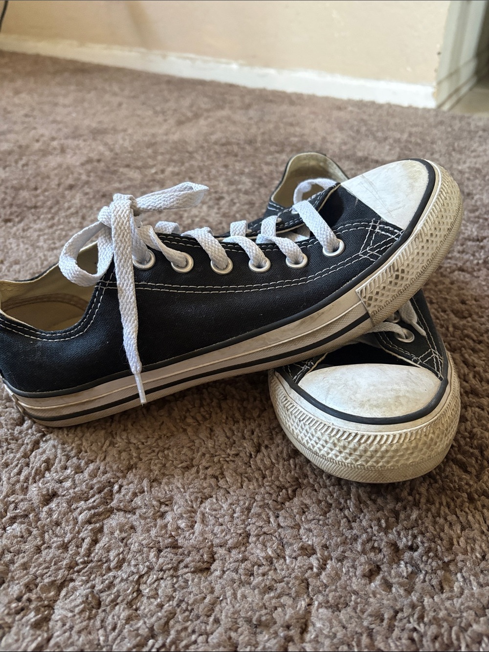 Black Converse